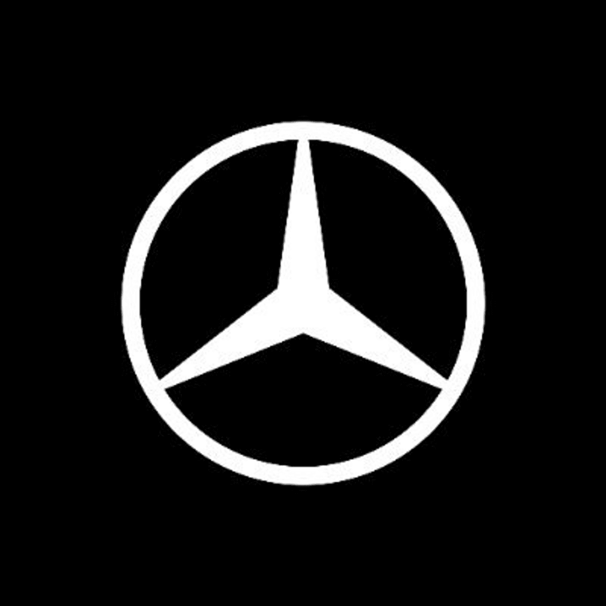 Mercedes-Benz car battery replacement